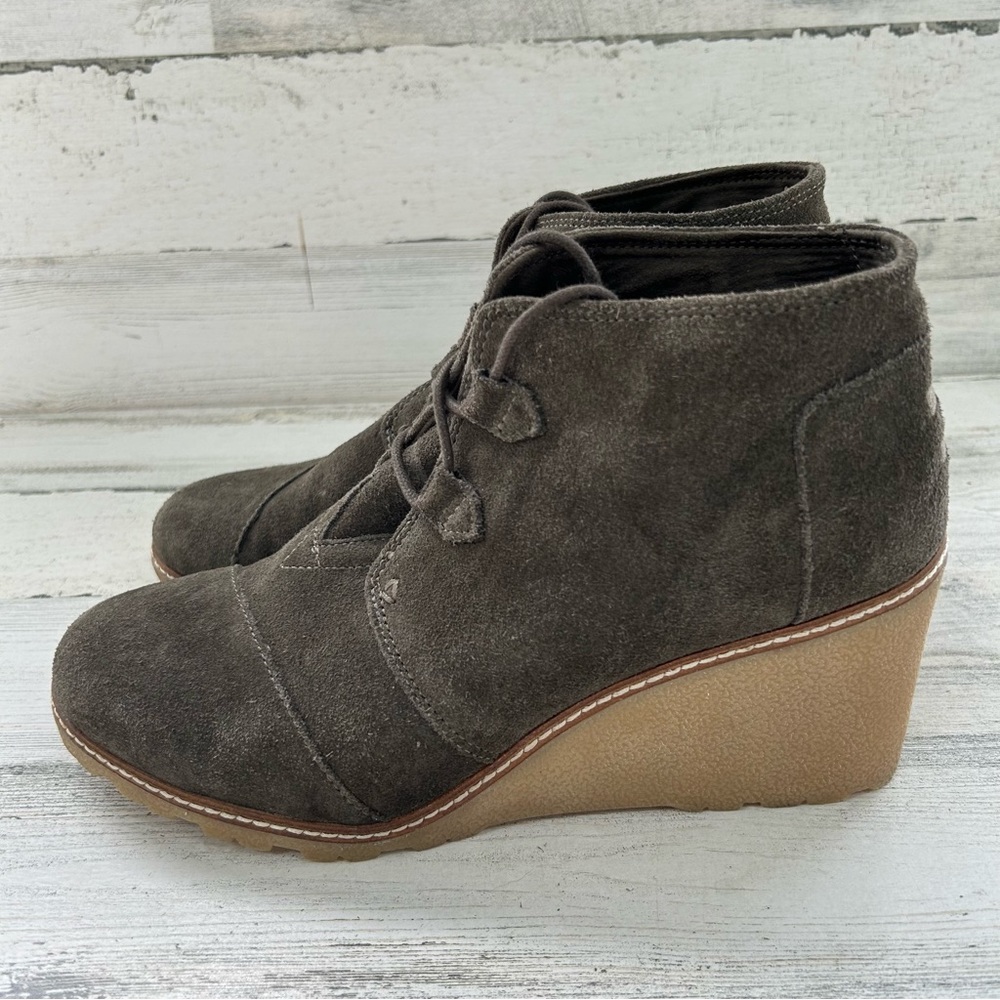 TOMS Grey Green Suede Desert Boot Wedge Shoes 11
